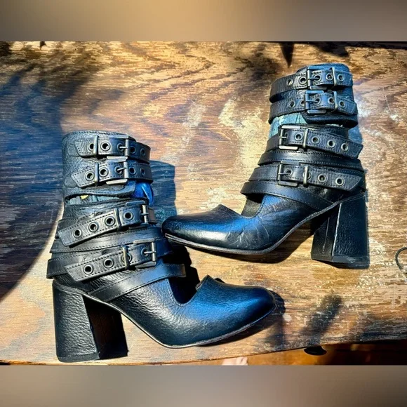 Freebird by Steven Black Tali size 8 - Picture 6 of 8